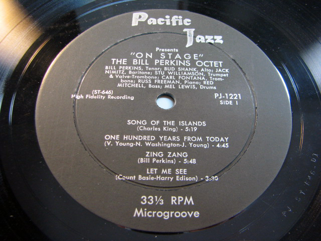 ���[�x����