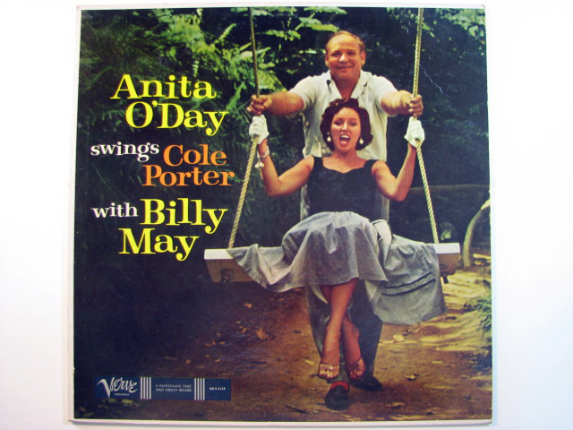 �W���P�b�g�\��