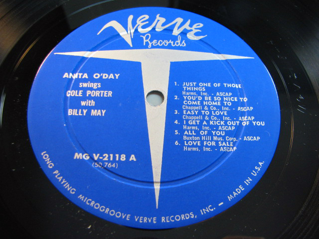 ���[�x����