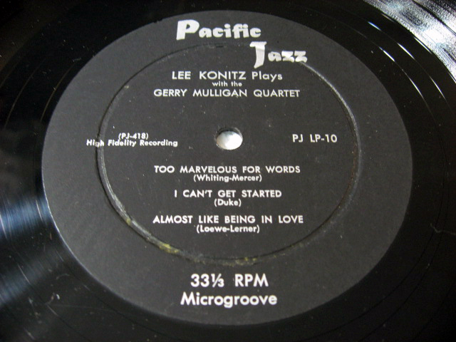 ���[�x����