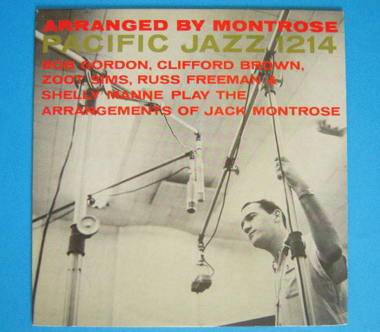 �W���P�b�g�\��