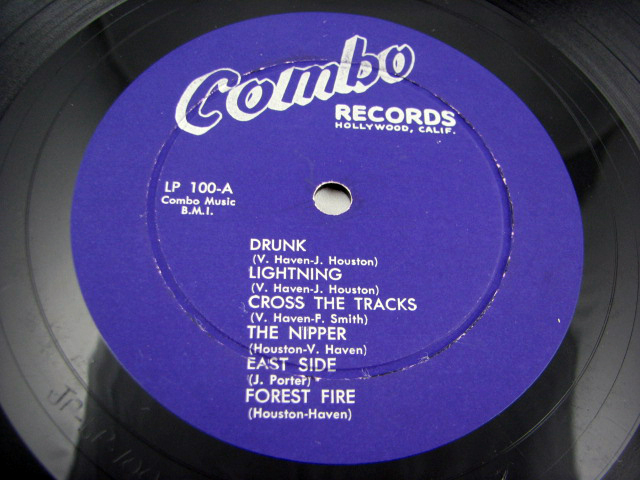 ���[�x����